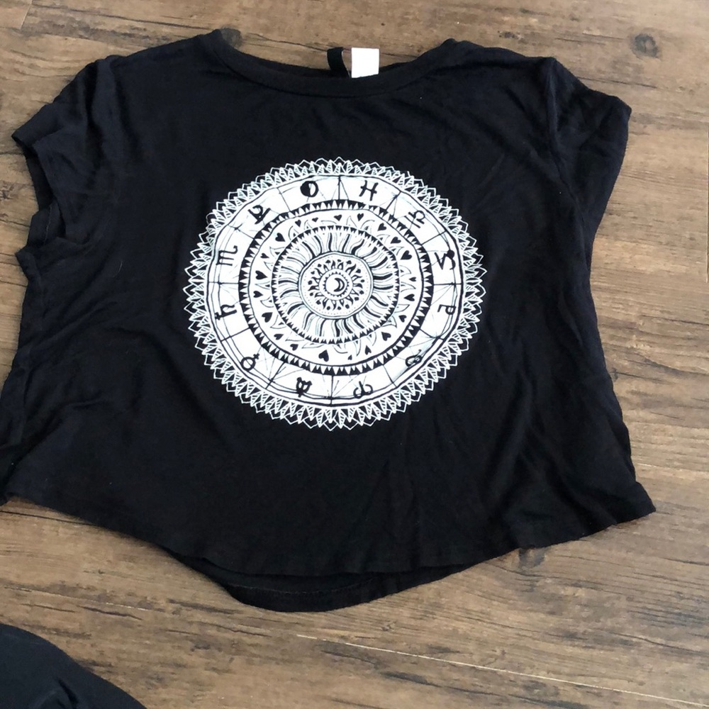 Crop top